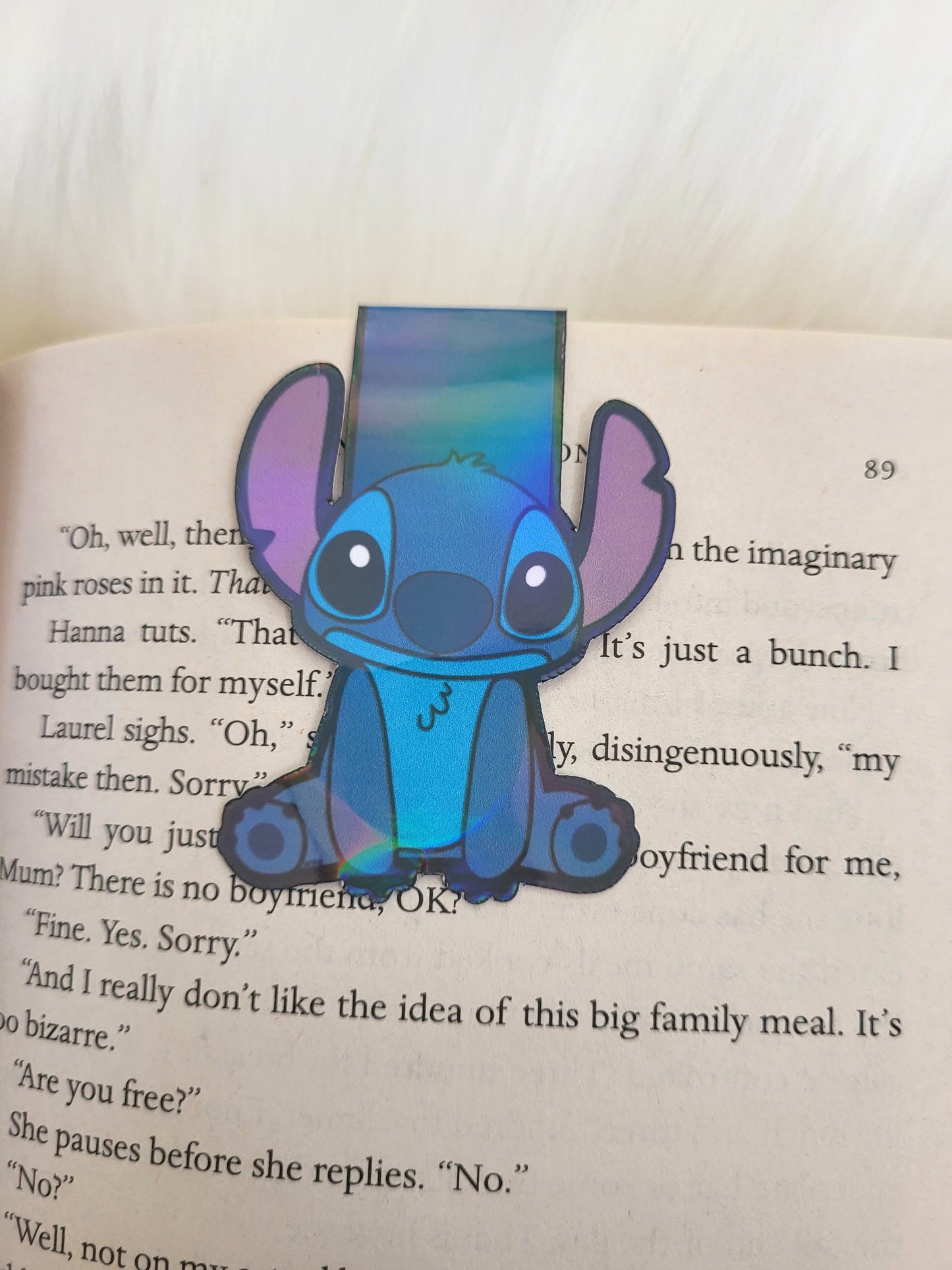 Stitch magnetic bookmark