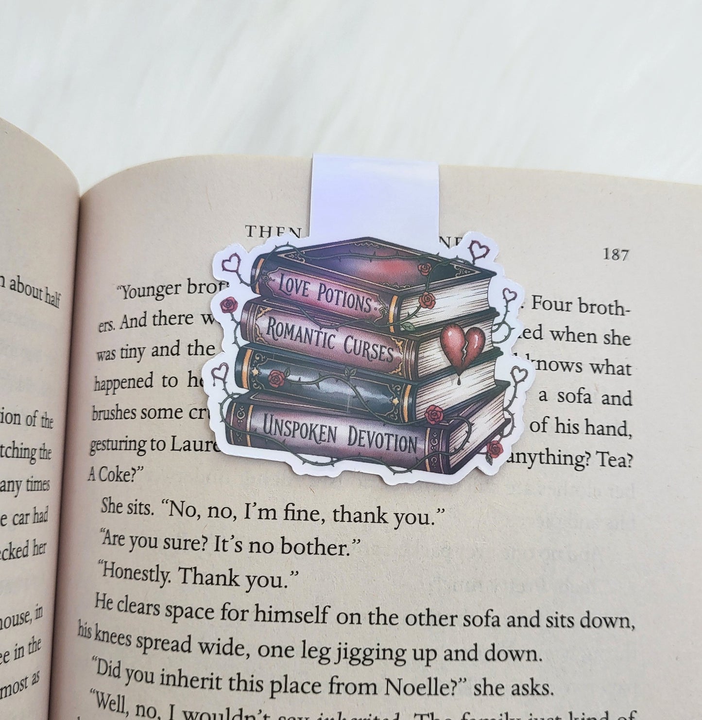 Romance Book Reader Magnetic Bookmark